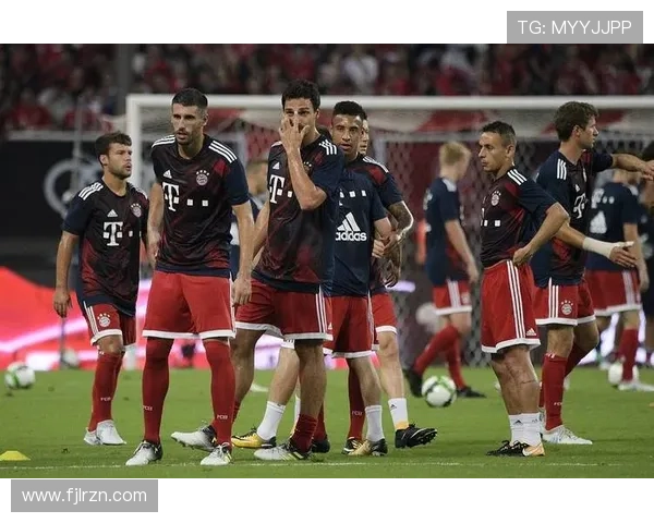 拜仁慕尼黑防守问题显现，站位与回防失衡对赛季走势形成制约